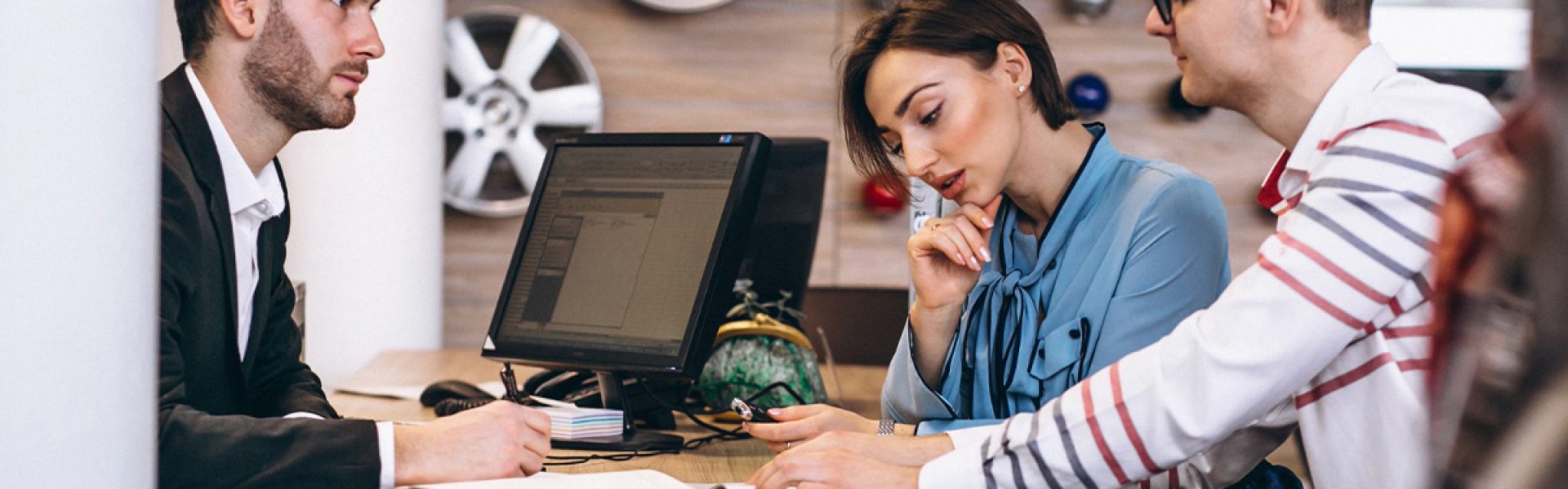 Processing and Service Customer-Oriented